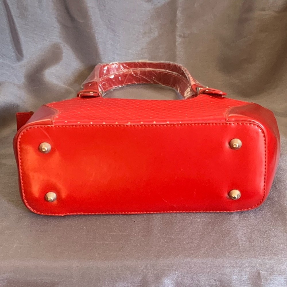 ❤️❤️Red Purse❤️❤️ - Picture 4 of 5